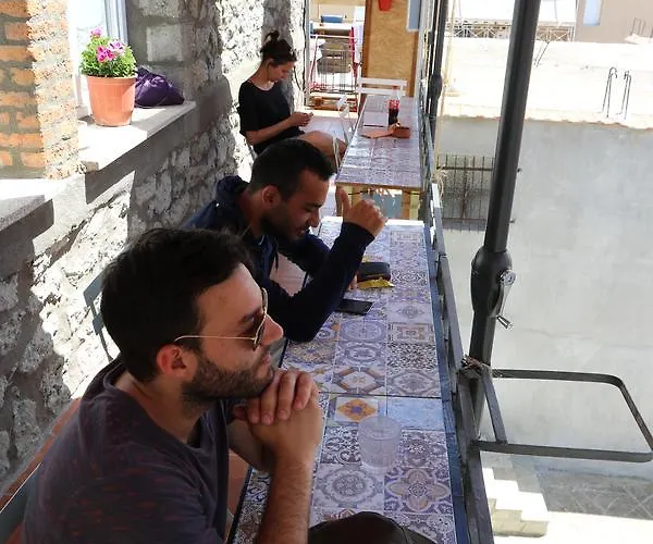 אכסניה Host El Greco קאלאבאקה