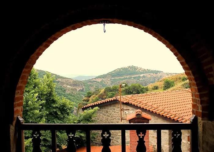 Host El Greco קאלאבאקה